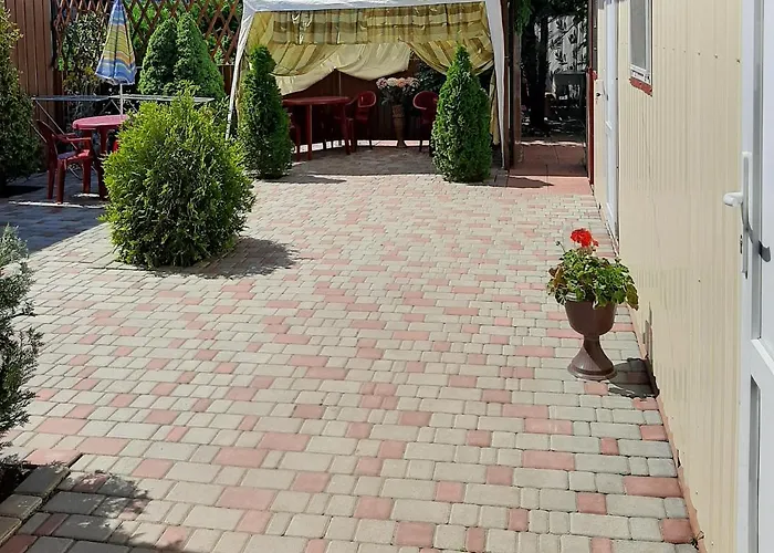 Mini уютный дворик Mini-hôtel *